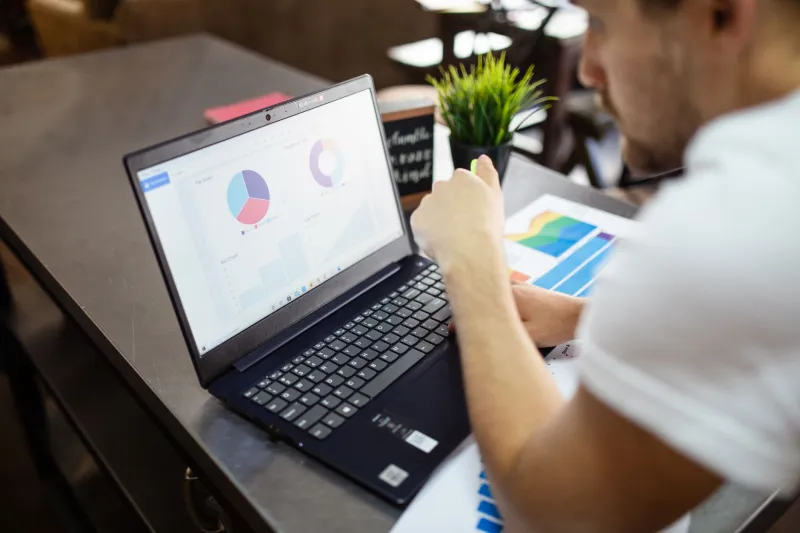 Stop Chasing Trends: How to Build Affiliate Content That Pays You Months From Now