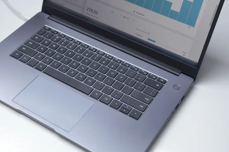 I Spent $1,200 on Solo Ads and Got $43 Back: What Nobody Tells You About Buying Traffic